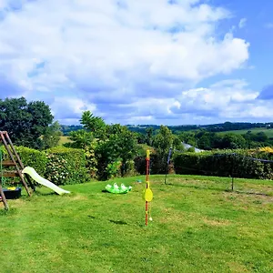 Hébergement de vacances Coet Moru - Rose, Credin