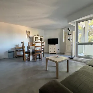 https://appartement-dans-les-alpilles.fr-provencehotel.com
