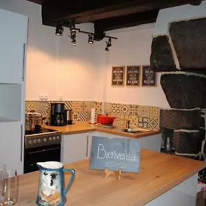 Hébergement de vacances Maison De Famille, Mael-Pestivien